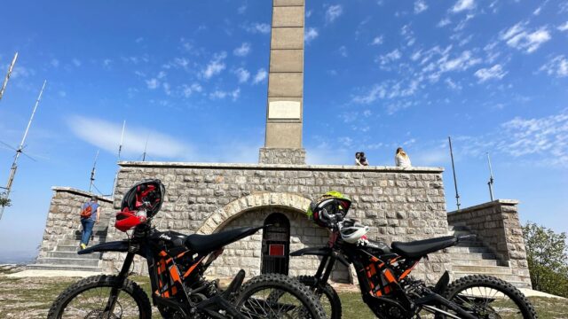 1753276384283-route_left_image